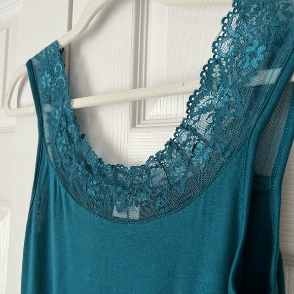 Florence tank by DK Cream - Picture 7 of 7